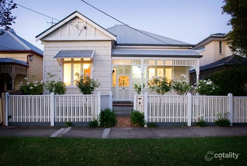 2 Ford St, Newport, VIC 3015