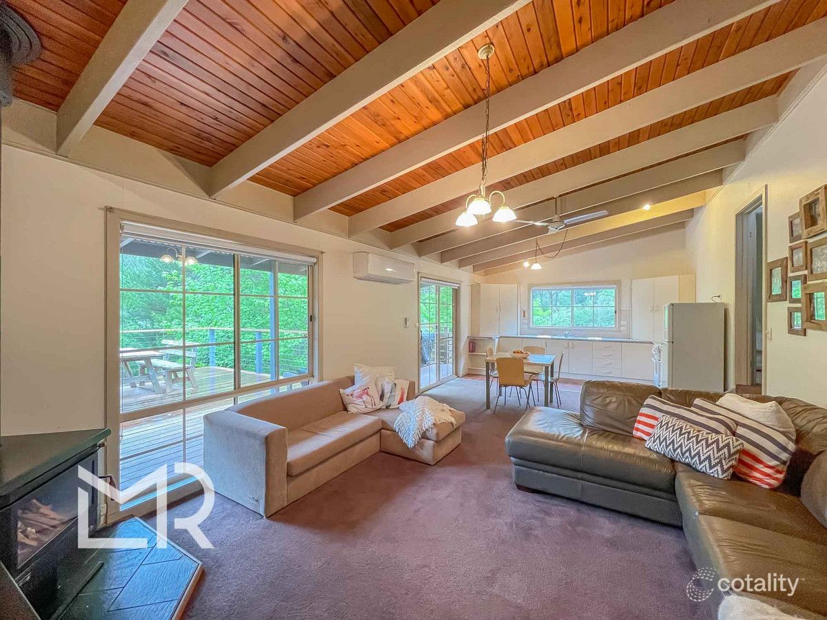 2 Ahern Ct, Kevington, VIC 3723