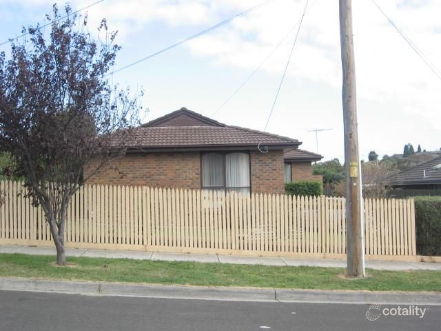 24 Westminster Ave, Dandenong North, VIC 3175