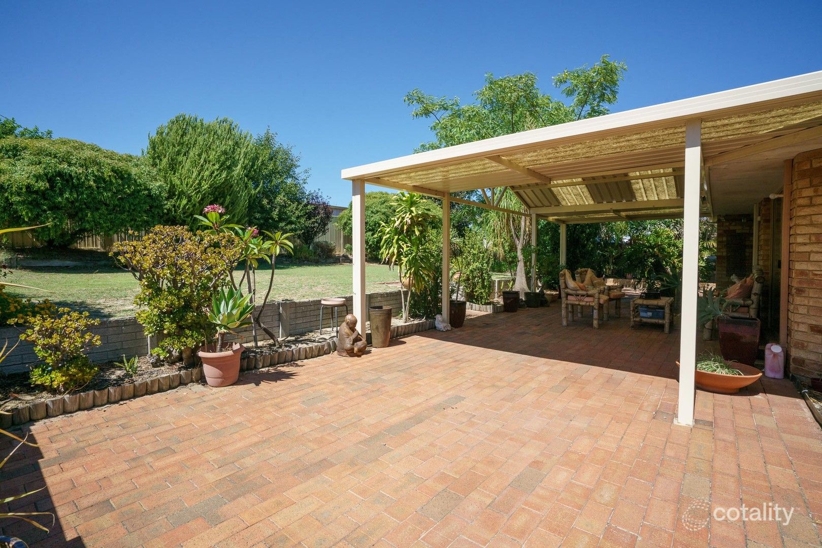56 Le Grand Gdns, Marangaroo, WA 6064