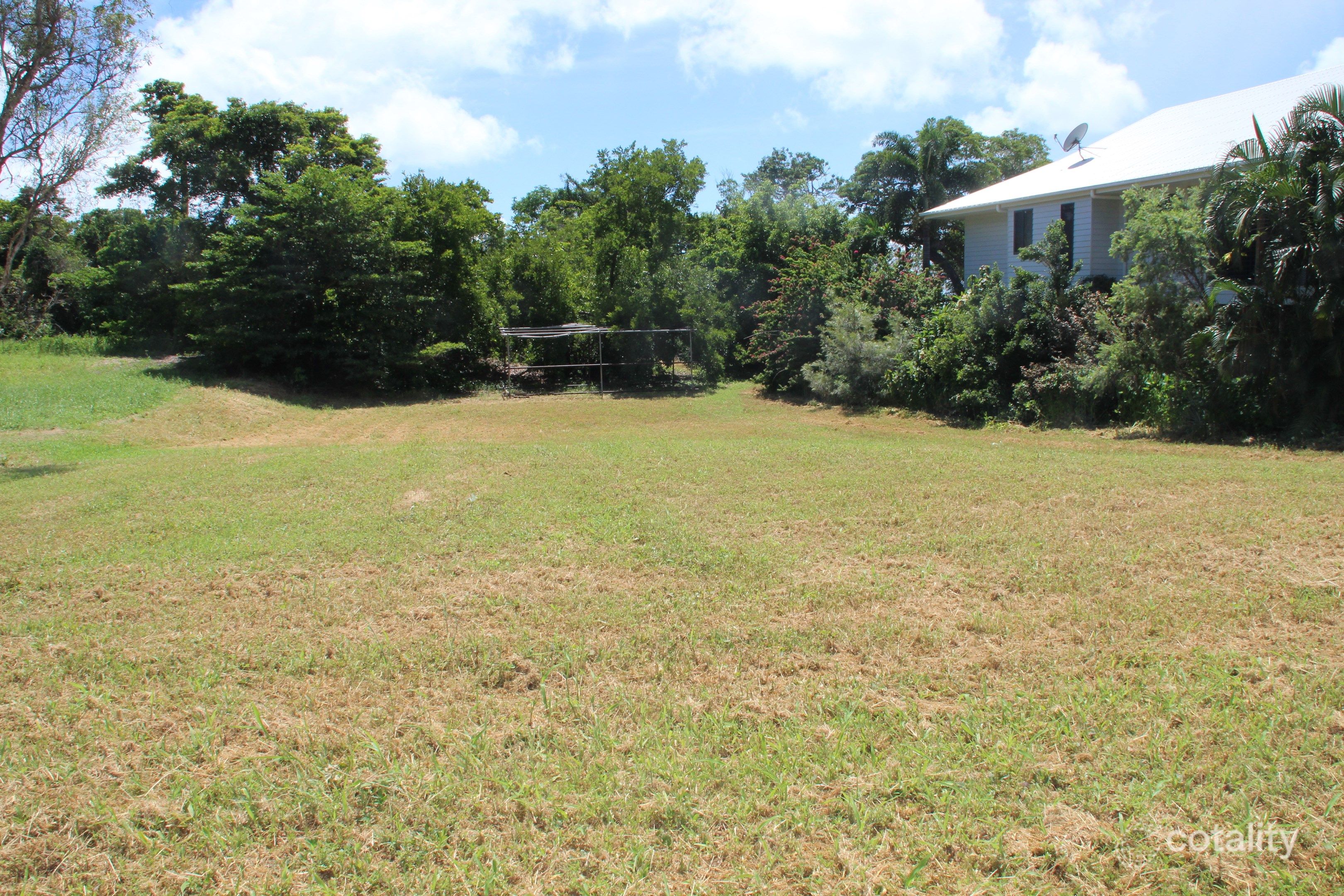 94 Gloucester Ave, Hideaway Bay, QLD 4800