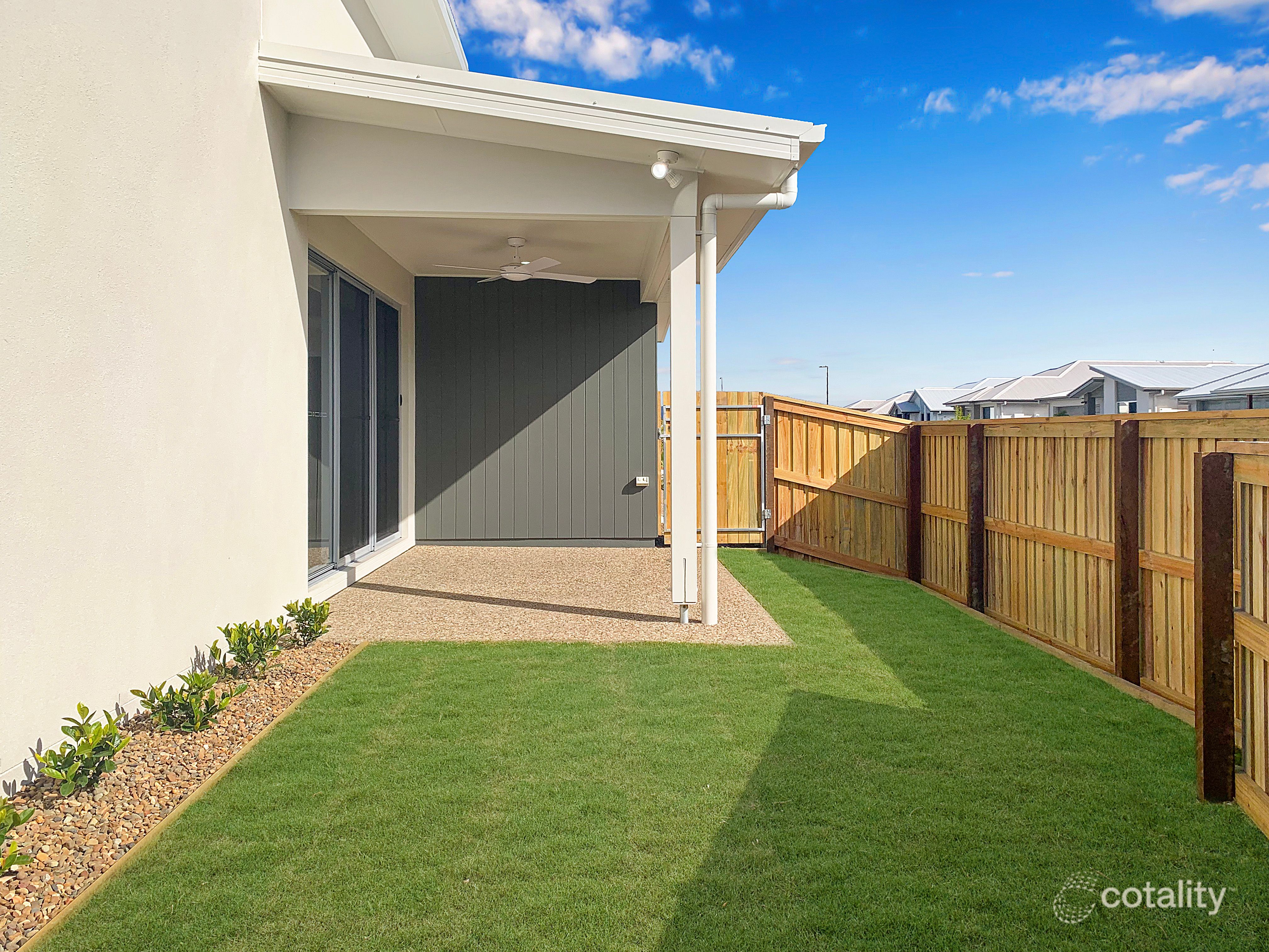 2/26 Sophie St, Nirimba, QLD 4551