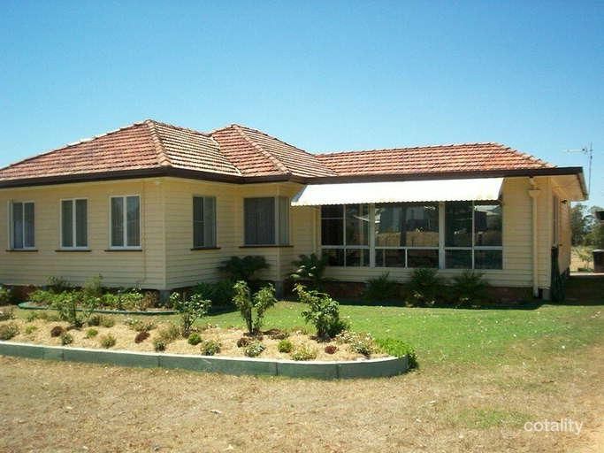 102 Campbell St, Millmerran, QLD 4357