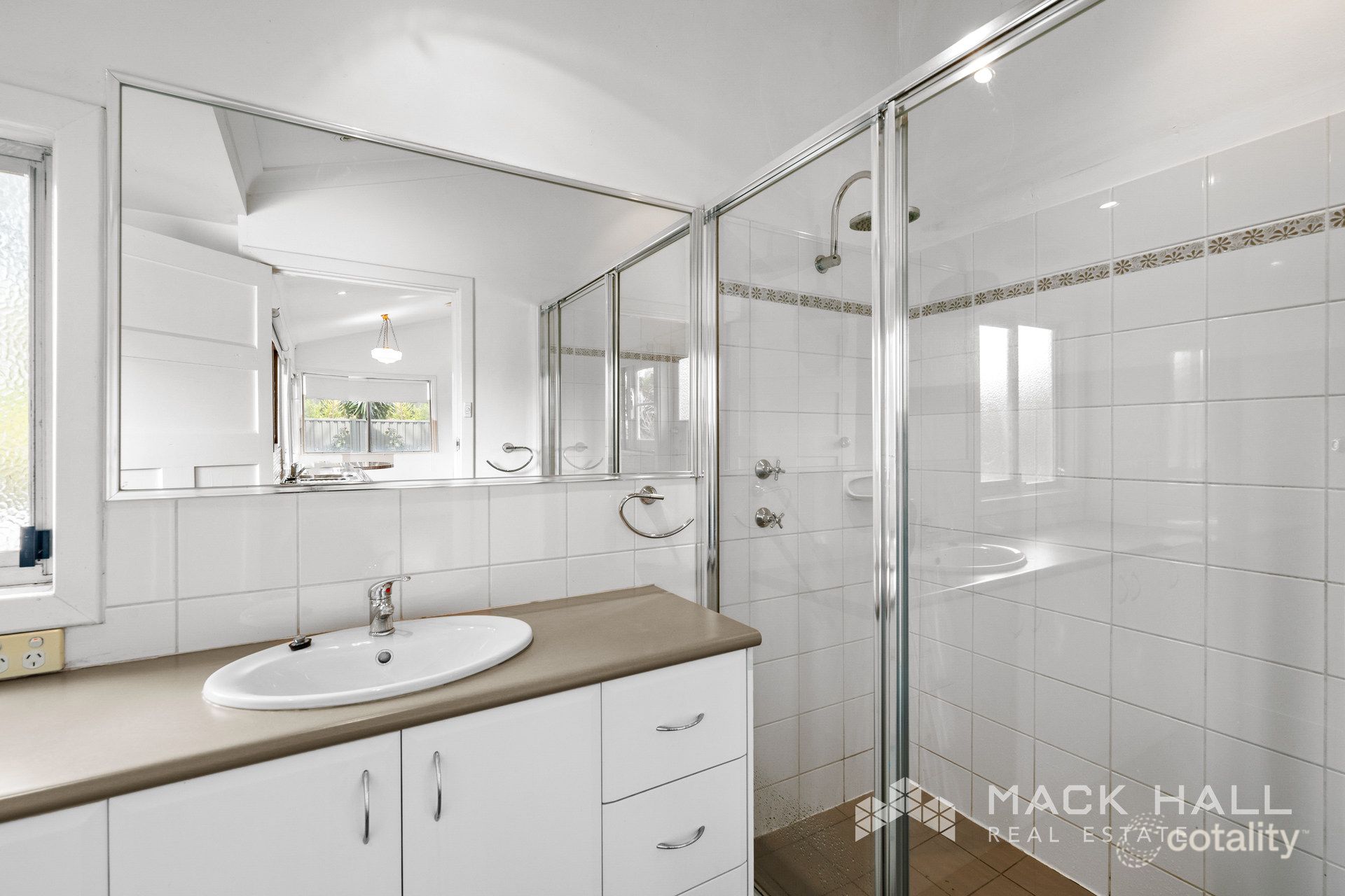 13a Butson St, Hilton, WA 6163