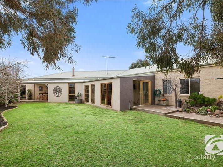 36 Young St, Lara, VIC 3212