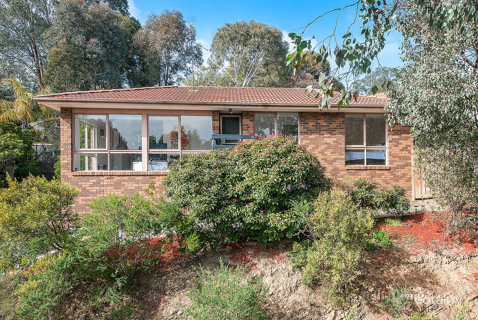 90 Plenty River Dr, Greensborough, VIC 3088