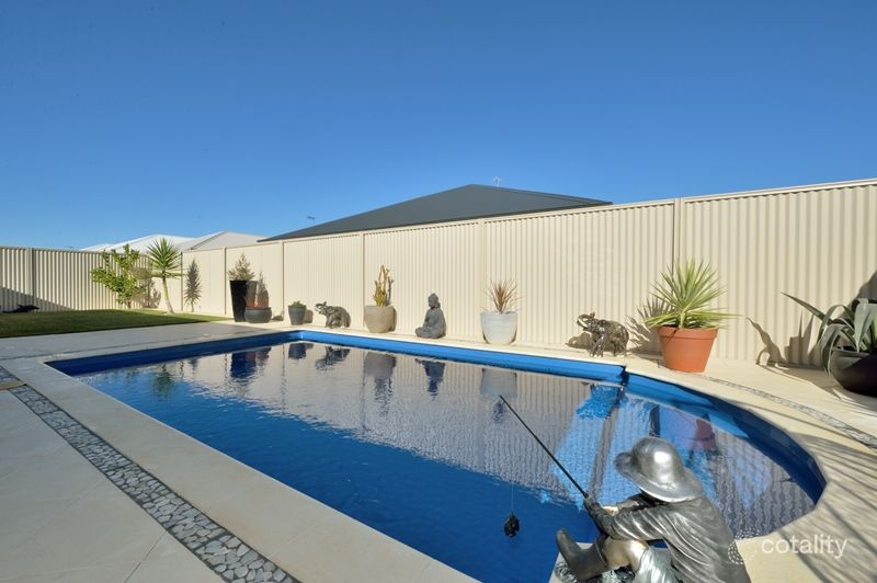 27 Buttermere App, Waikiki, WA 6169