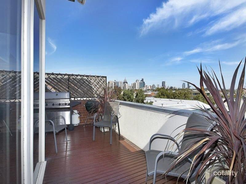 Floor 2/18 Macrobertsons Cl, Fitzroy, VIC 3065