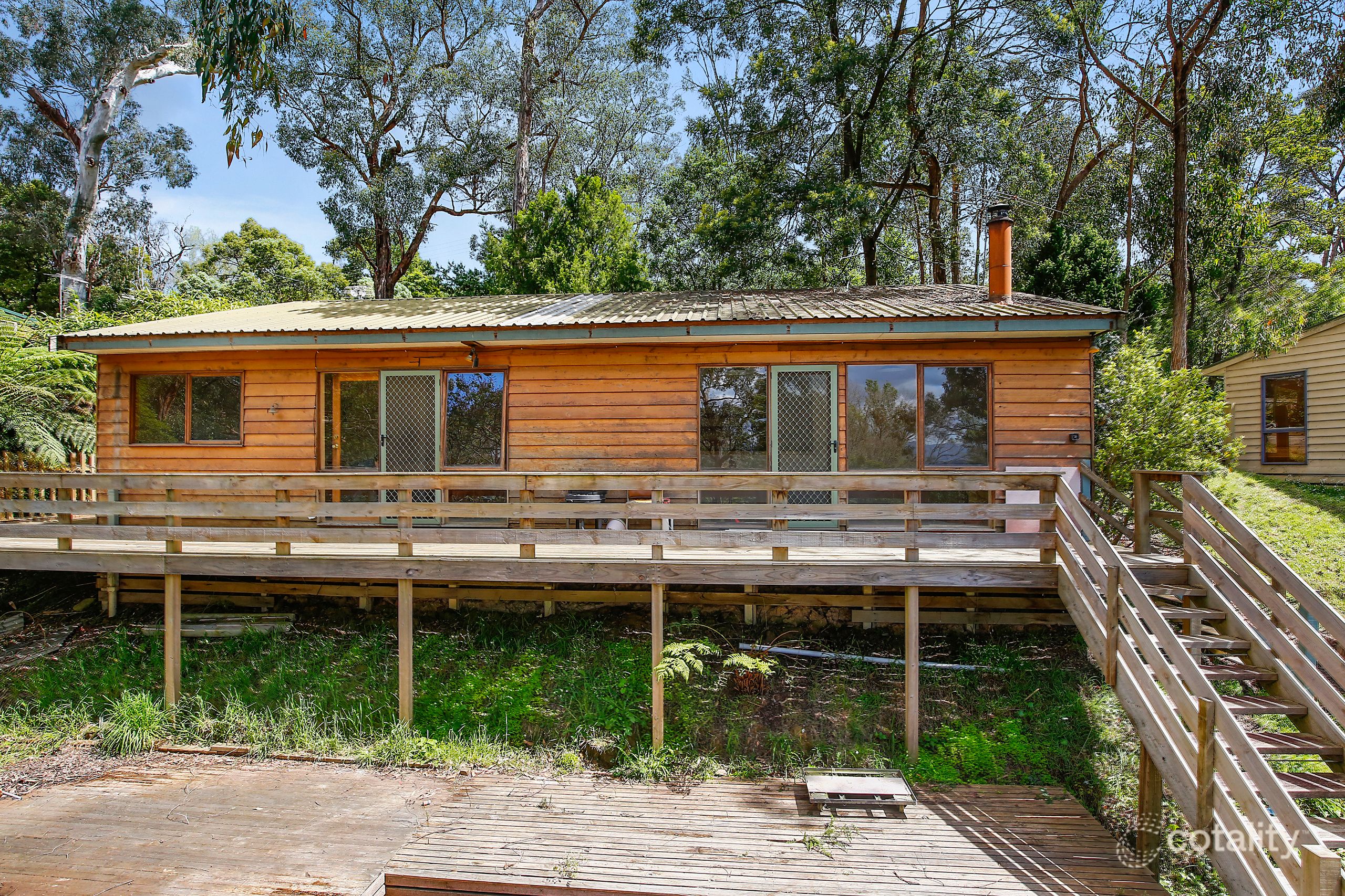 11 Ray St, Seville East, VIC 3139