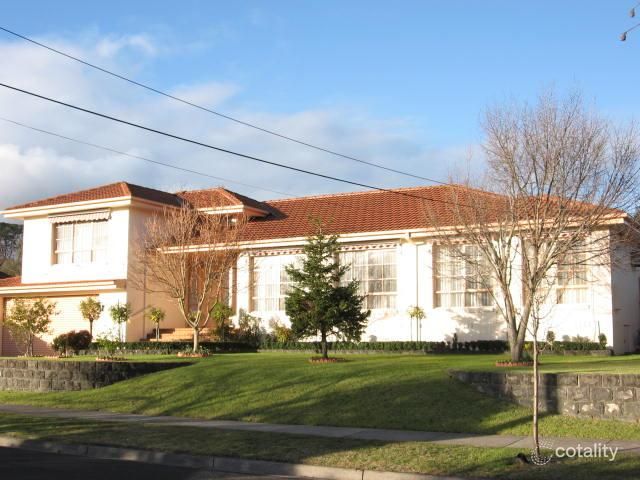 14 Runnymede St, Doncaster East, VIC 3109