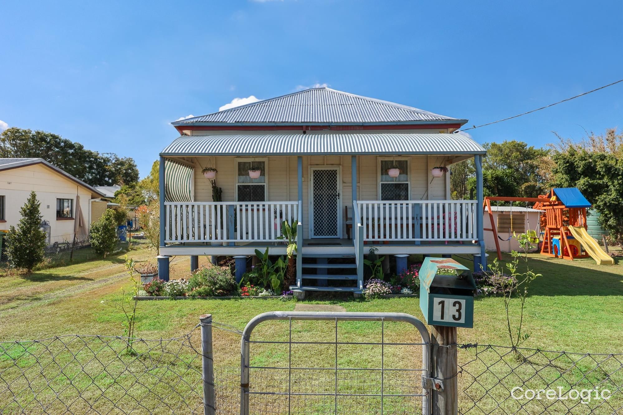 13 Don St, Lowood, QLD 4311