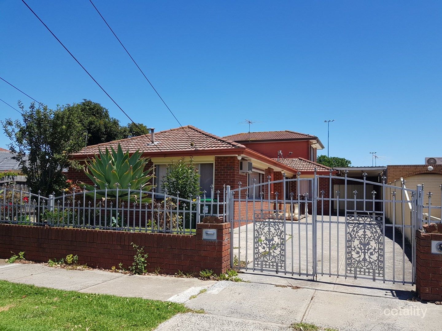 34 Grantham Pde, St Albans, VIC 3021