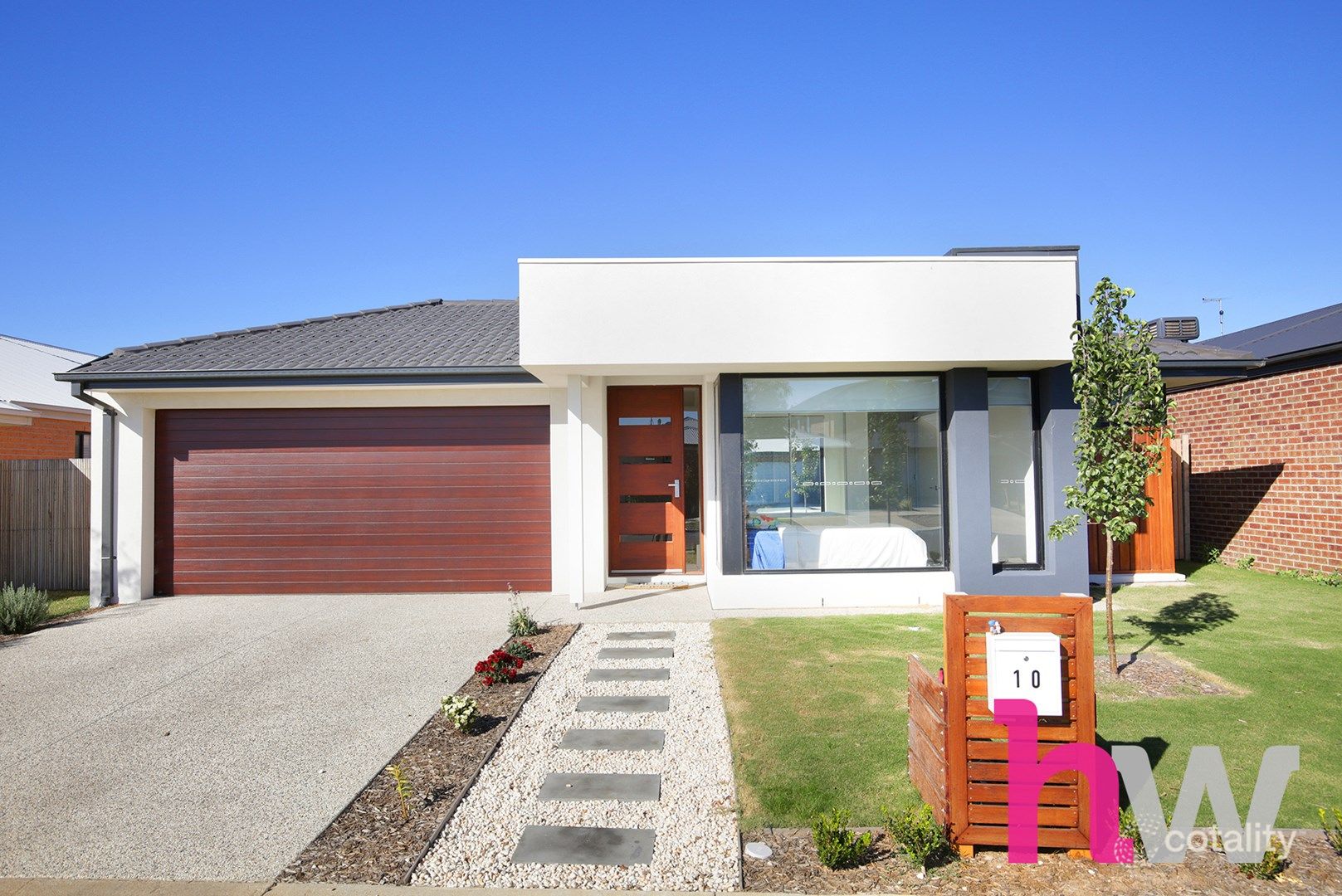 10 Flanagan Cl, Armstrong Creek, VIC 3217