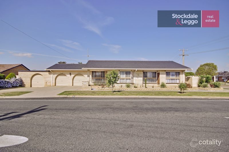 12 Mayfair Dr, West Wodonga, VIC 3690