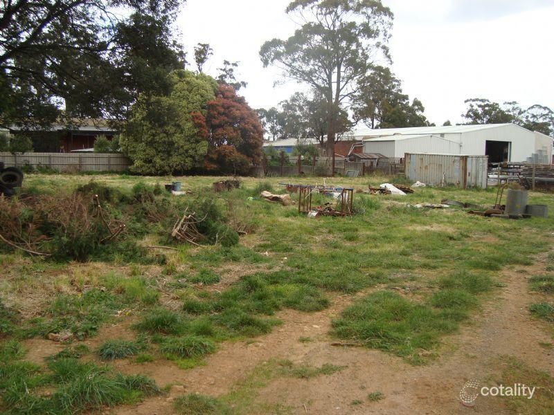 20 Jorgensen Pde, Kinglake West, VIC 3757