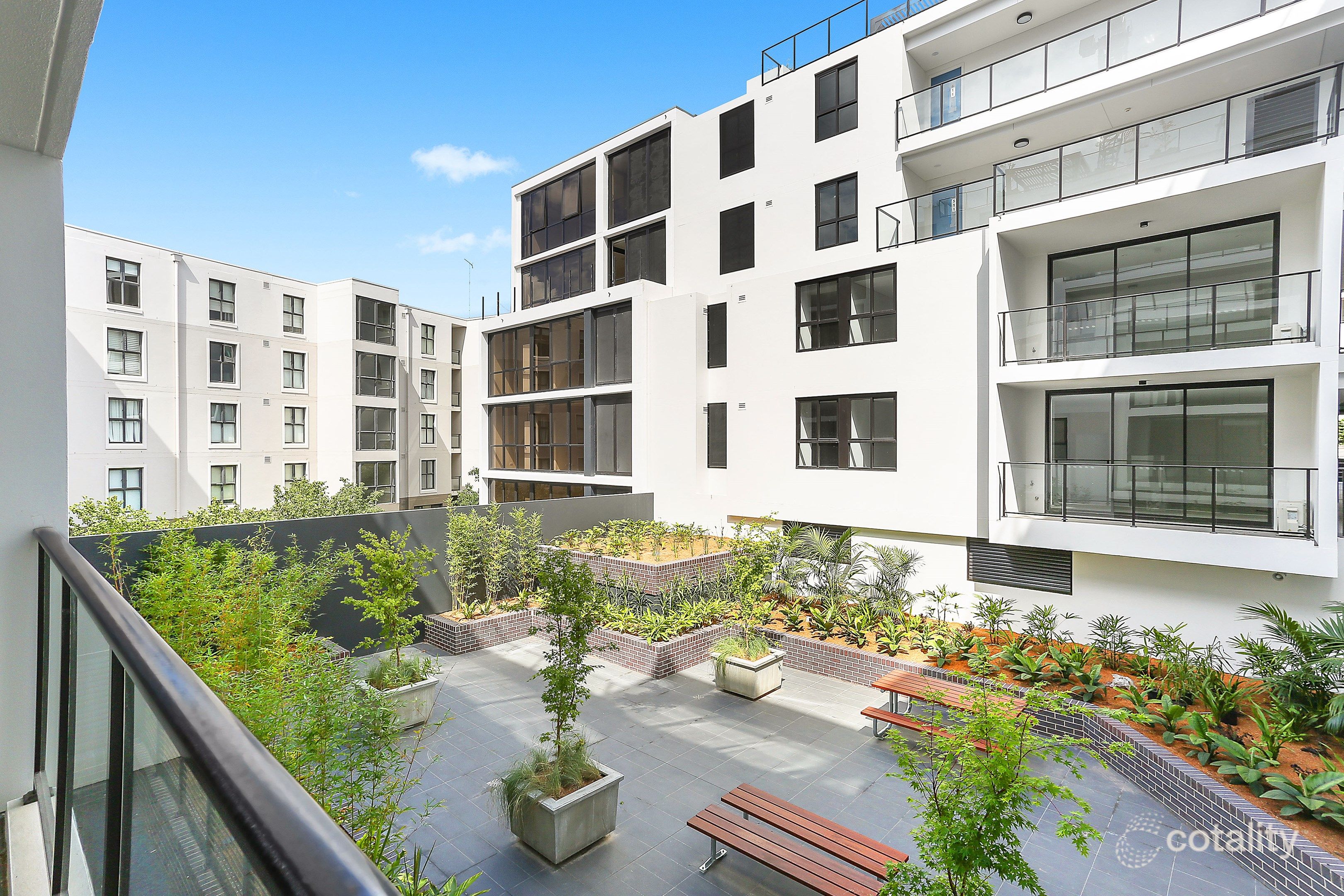 301/133-137 Bowden St, Meadowbank, NSW 2114