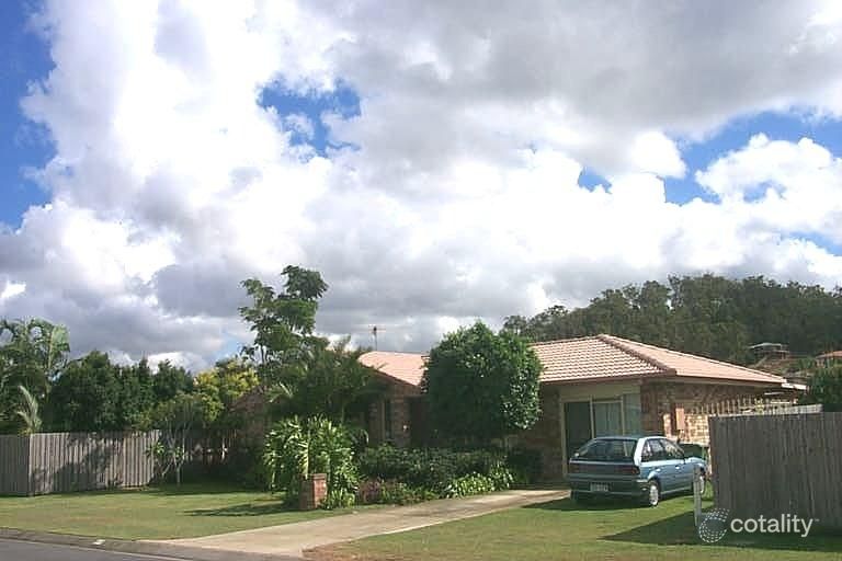 27 Kinta St, Tanah Merah, QLD 4128