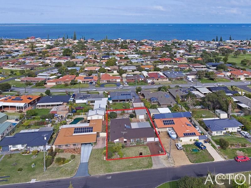 29 Biscayne St, Safety Bay, WA 6169