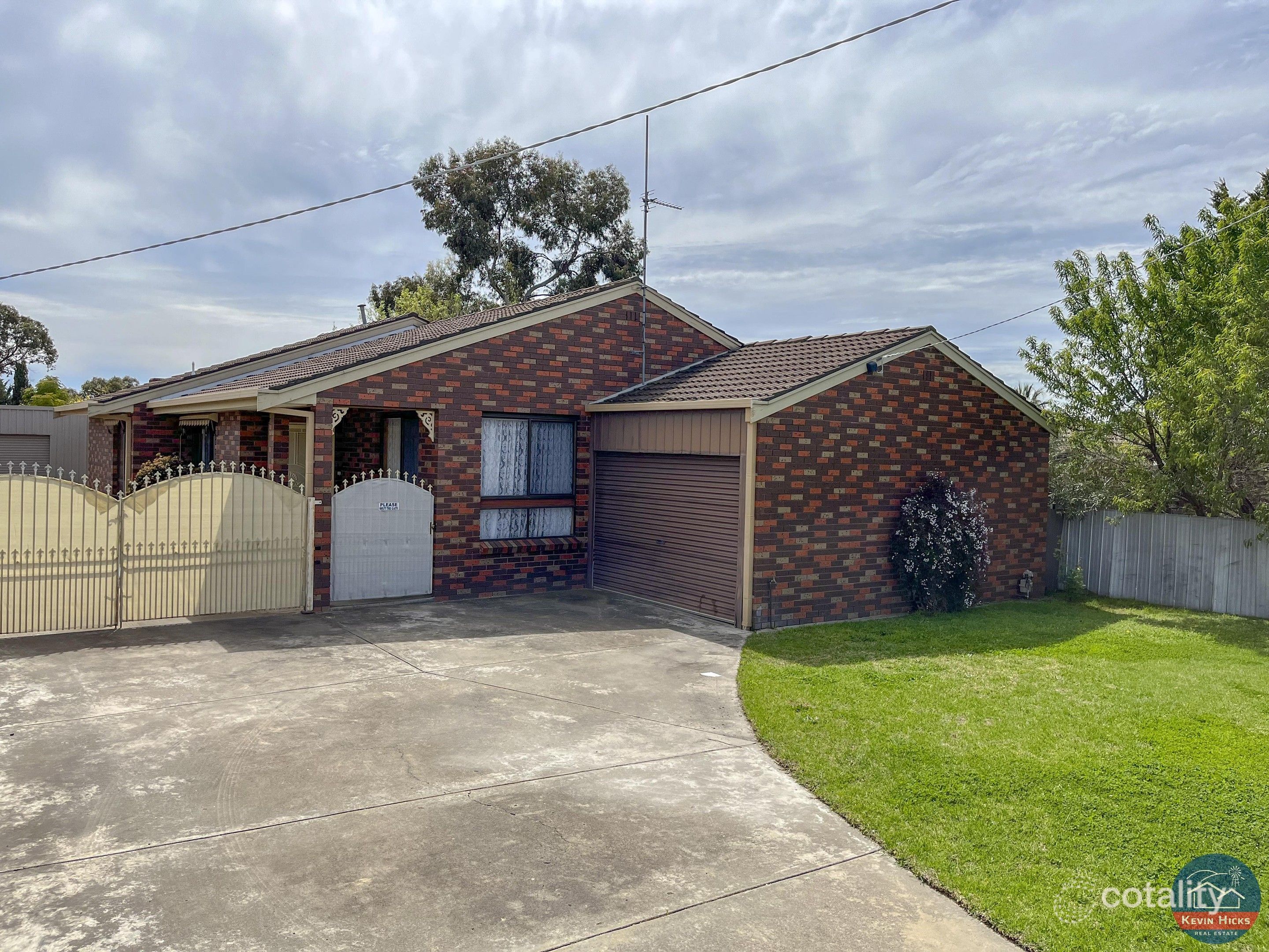 27 Poplar Ave, Shepparton, VIC 3630