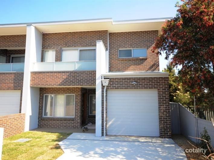 5 Vivienne St, Woodpark, NSW 2164