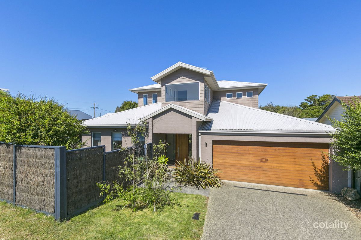 10 Charles Lane, Torquay, VIC 3228