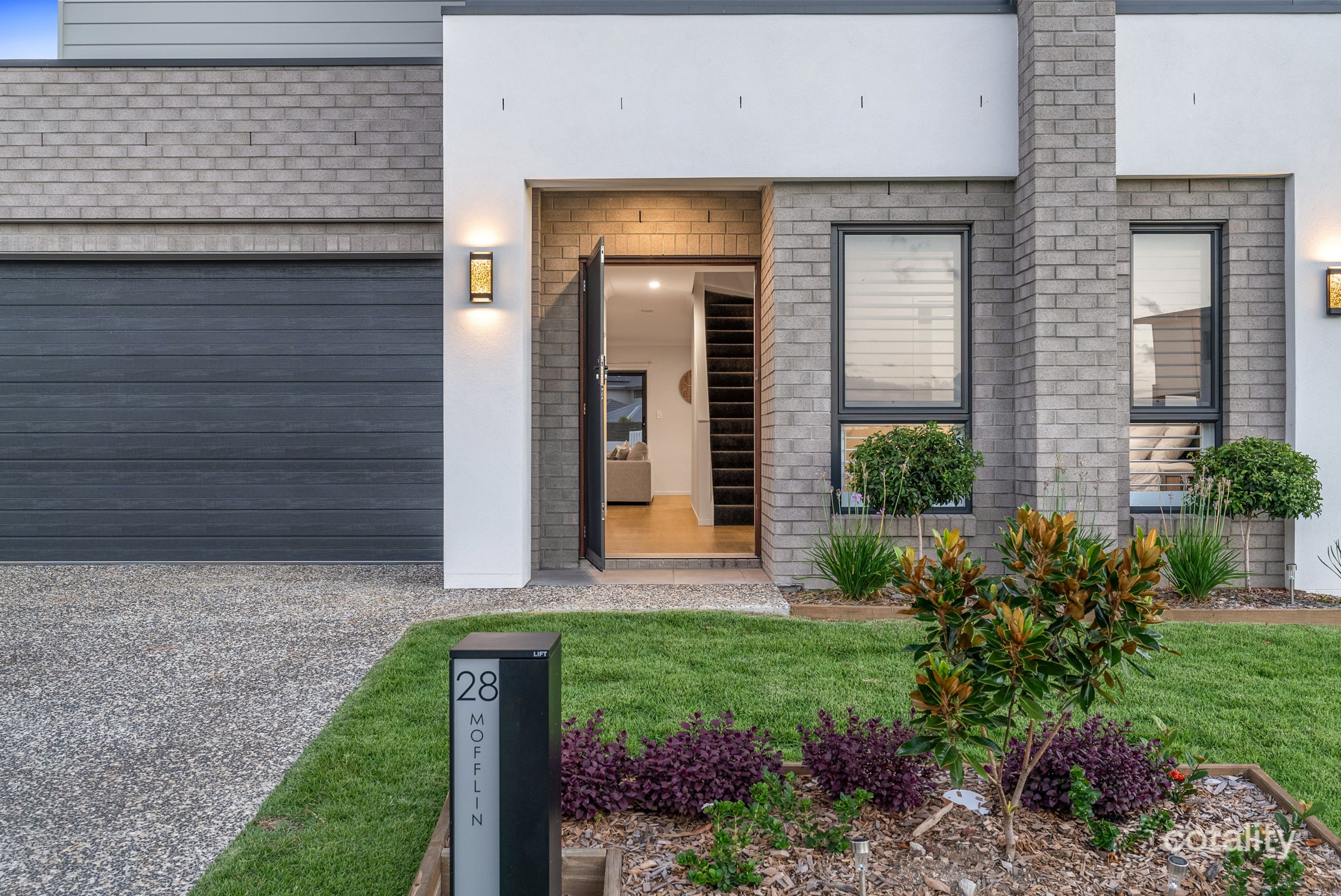 28 Mofflin Pde, Mango Hill, QLD 4509