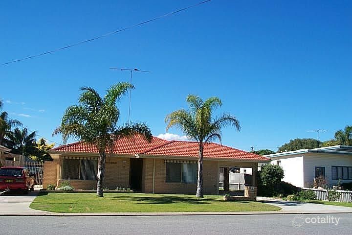 6 Fisher St, Rockingham, WA 6168
