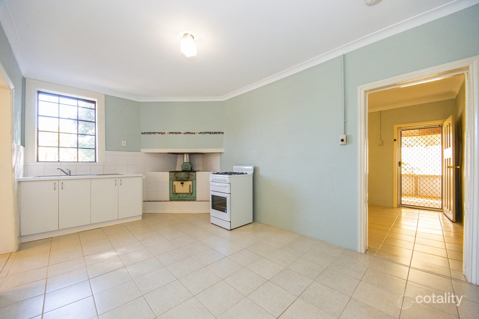 10 Burbidge St, Marvel Loch, WA 6426