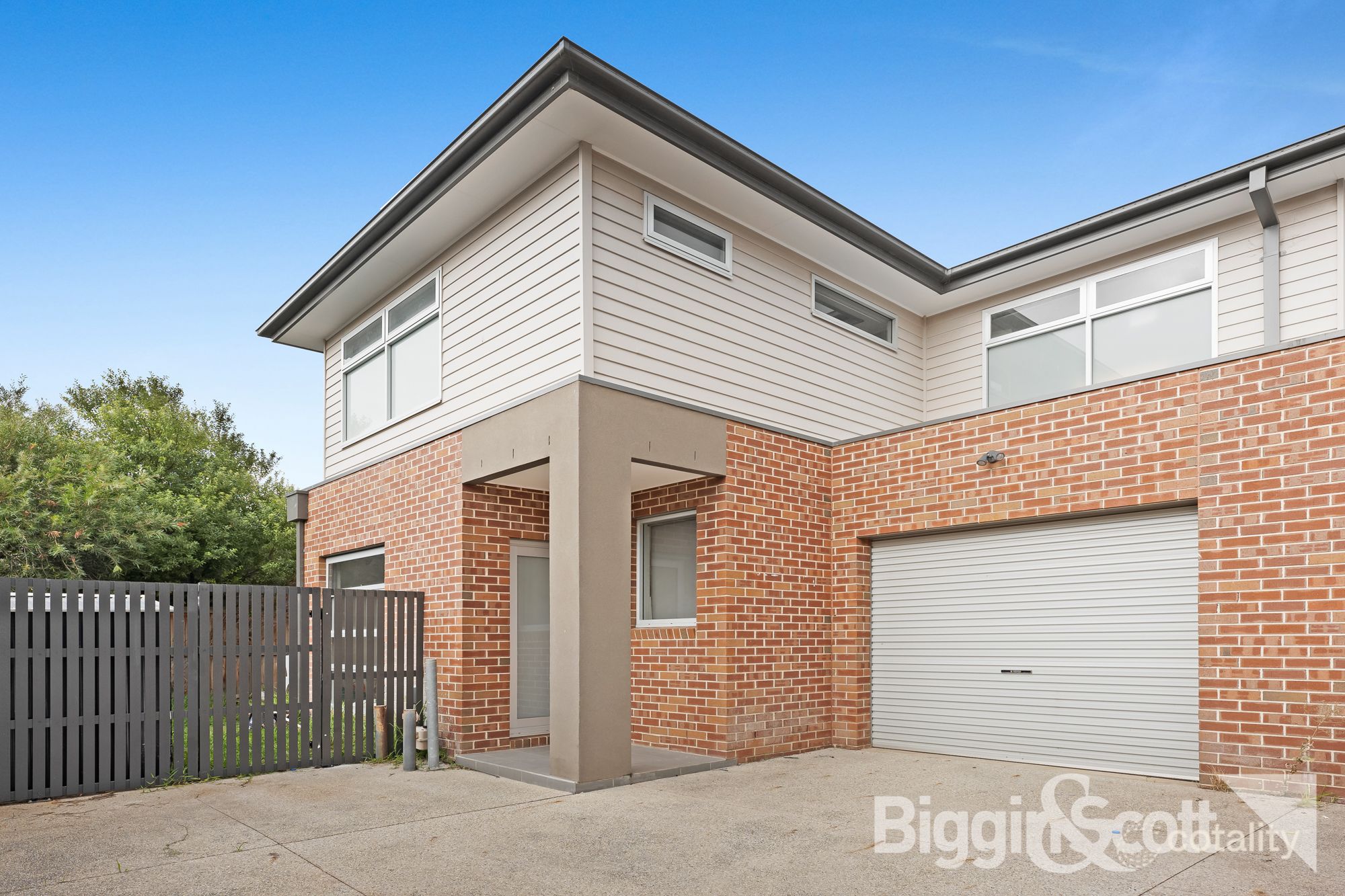 2/48 Omar St, Maidstone, VIC 3012