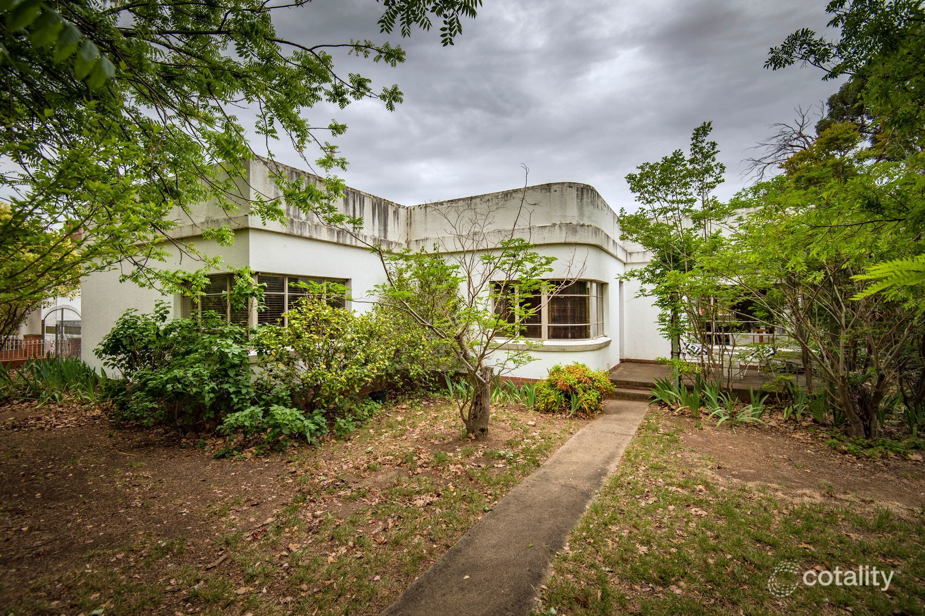 77 Sturt Ave, Narrabundah, ACT 2604