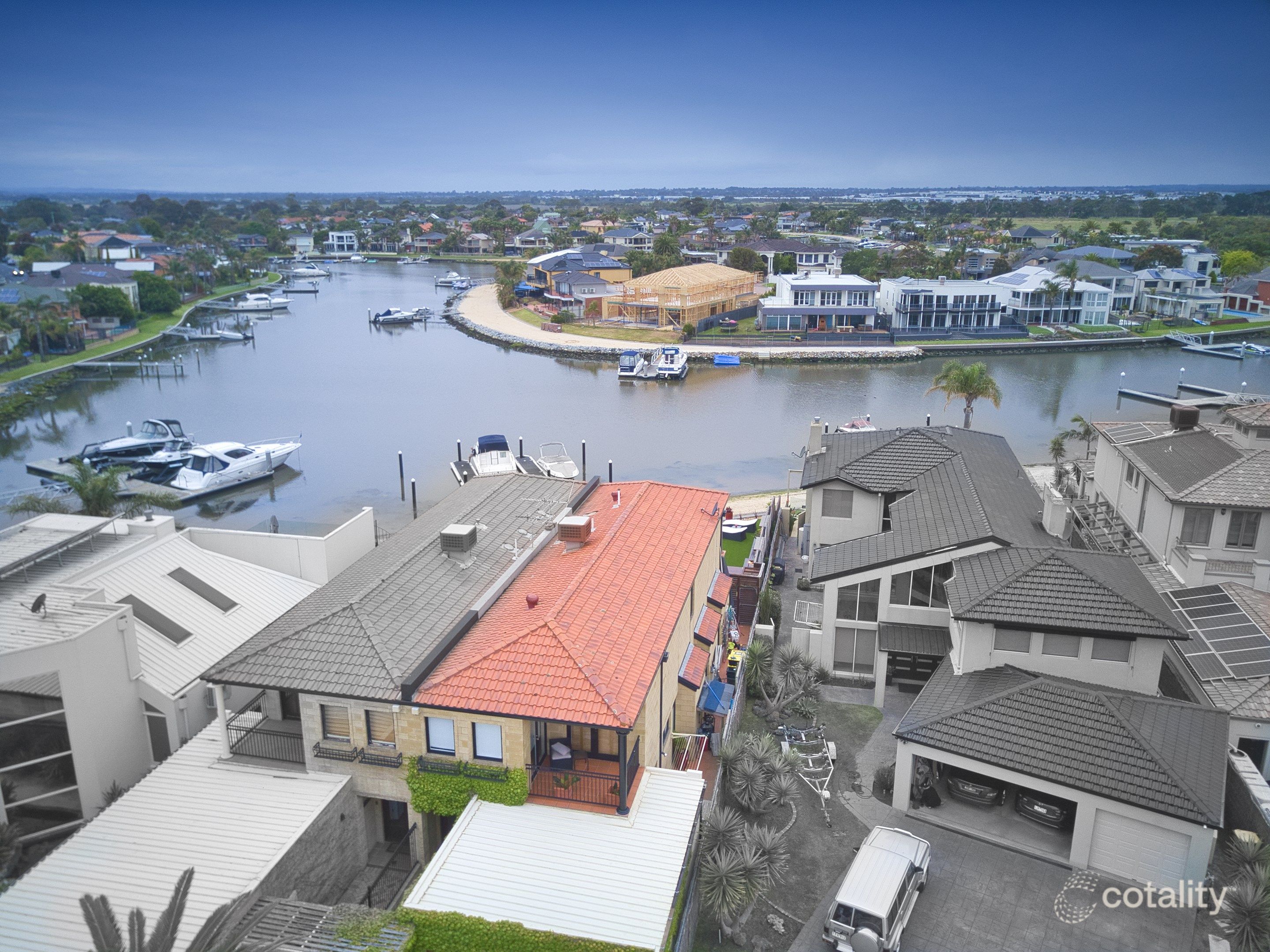 1a Lagoon Pl, Patterson Lakes, VIC 3197
