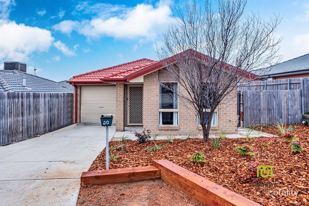 30 John Holt St, Macgregor, ACT 2615