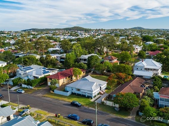 85 Macdonald St, Norman Park, QLD 4170