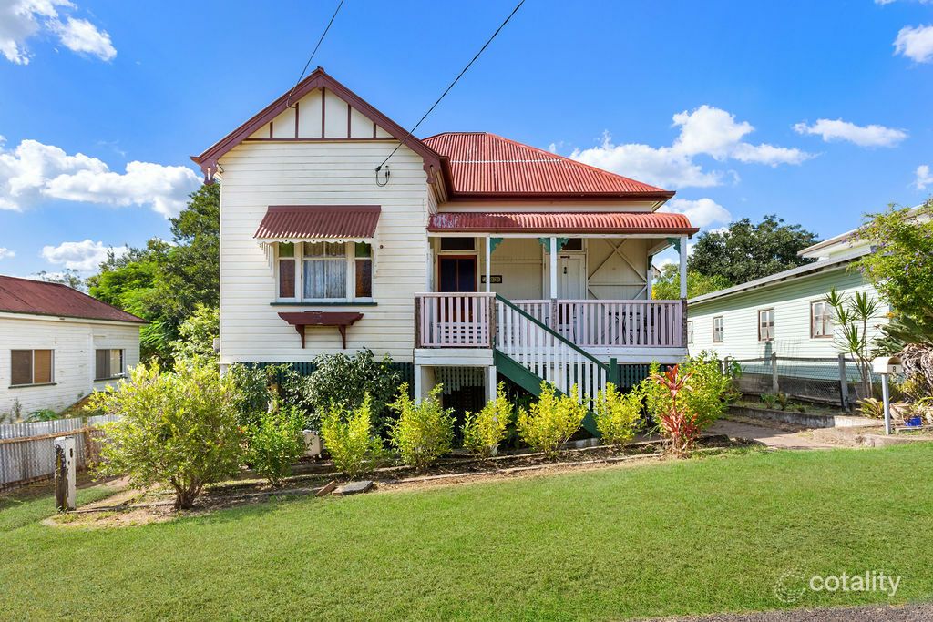 8 Lawrence St, North Ipswich, QLD 4305