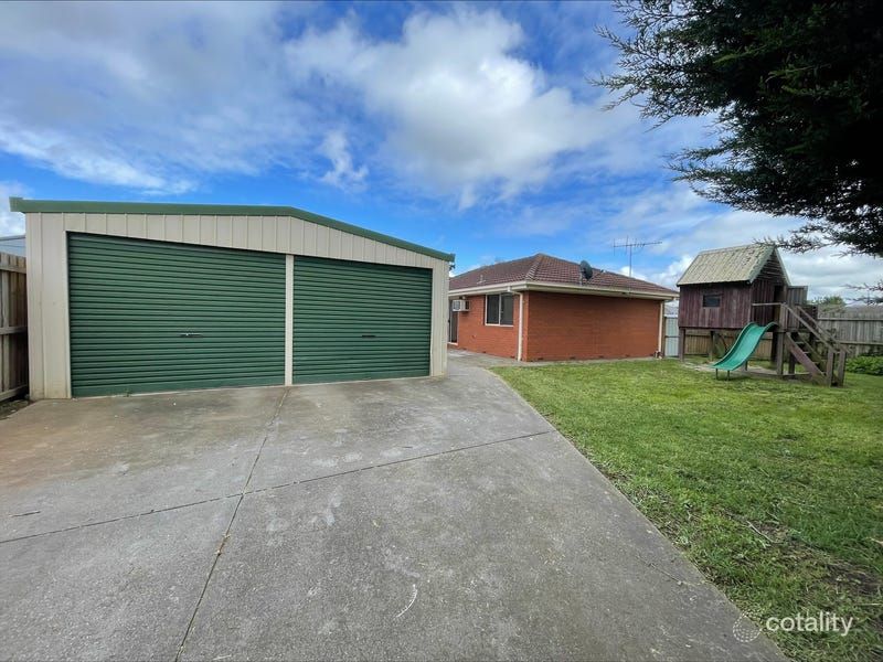 21 Kantara Cres, Lara, VIC 3212