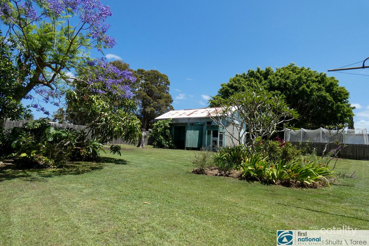 18 Deb St, Taree, NSW 2430