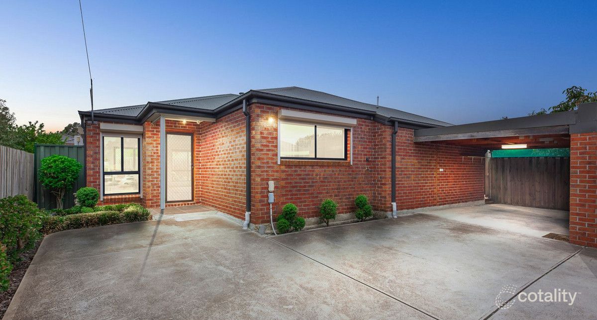 2/2 Peter Ct, St Albans, VIC 3021
