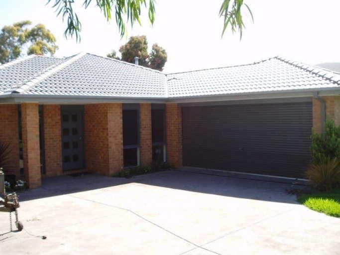 40 Sunningdale Rd, Rosebud, VIC 3939