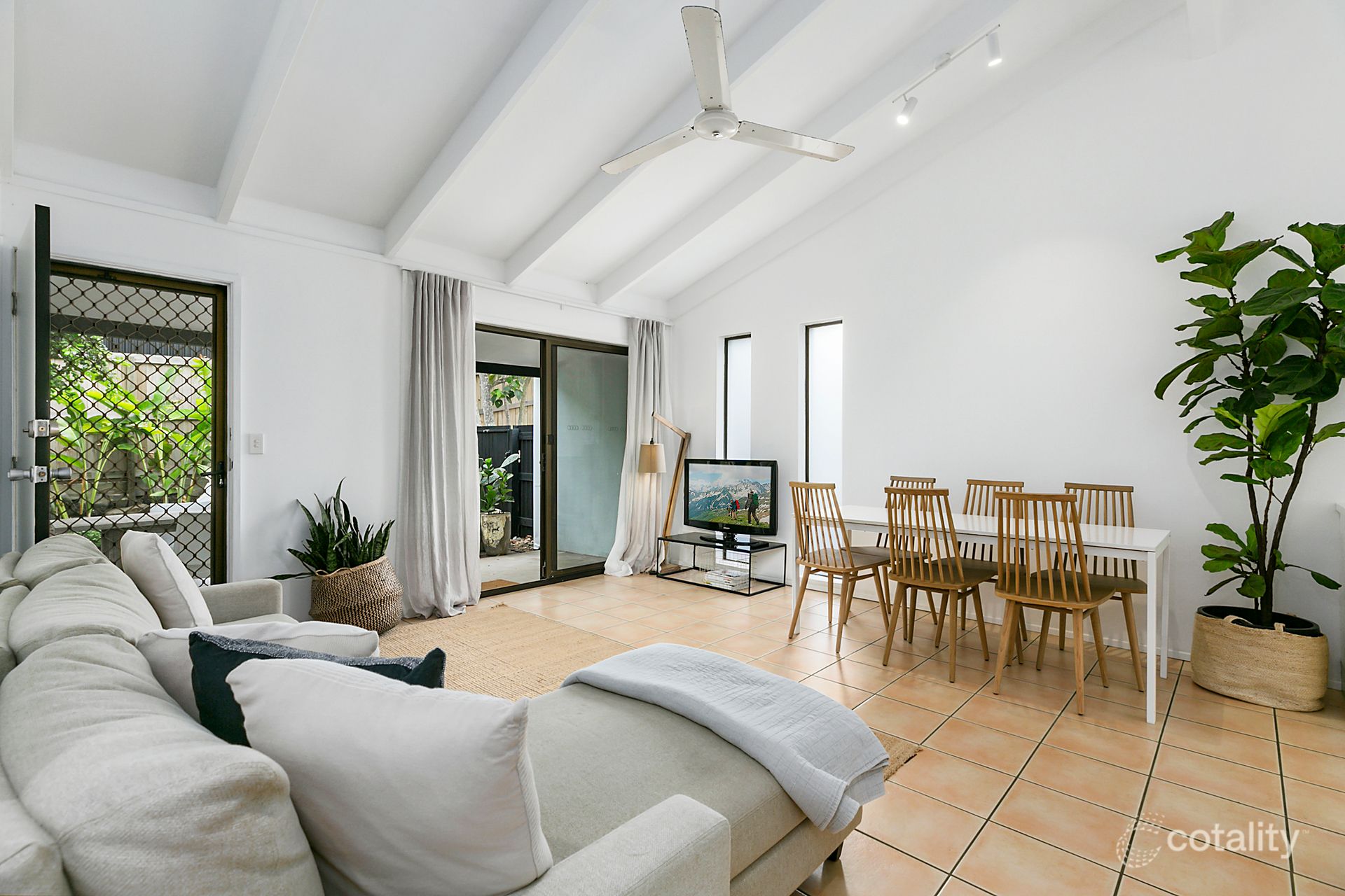 1/24 Callitris Cres, Marcus Beach, QLD 4573