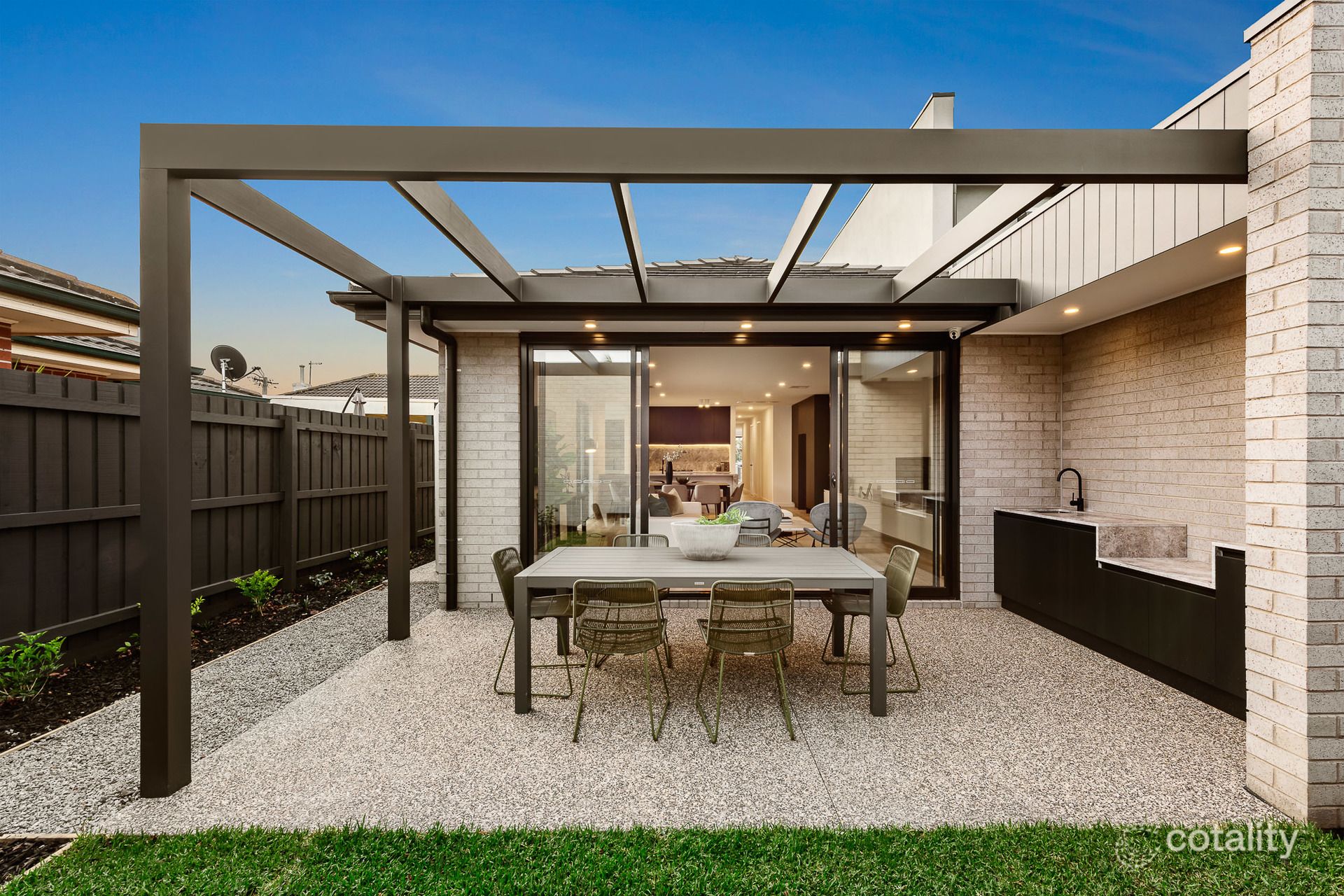 15b Nocton St, Reservoir, VIC 3073