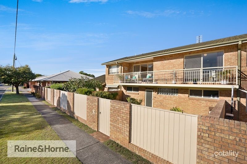 2/12 Farnell Rd, Woy Woy, NSW 2256