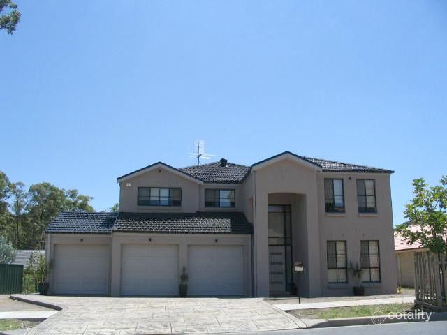 27 Churnwood Dr, Fletcher, NSW 2287