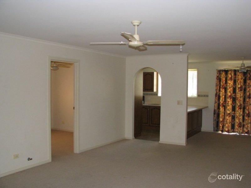 8b Mclean St, Berri, SA 5343