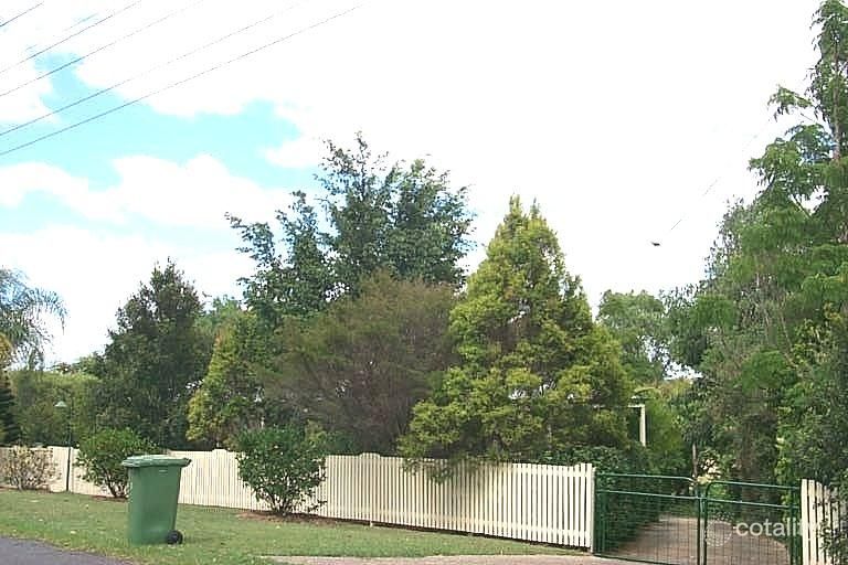 107 Riverside Ave, Barellan Point, QLD 4306