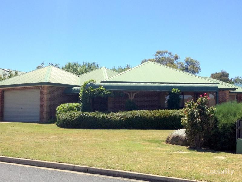 29 Candlebark Cct, Jindabyne, NSW 2627