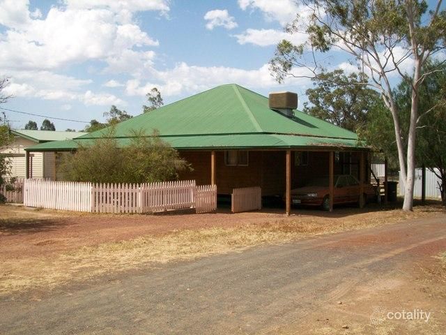 53 Northern Rd, Roma, QLD 4455
