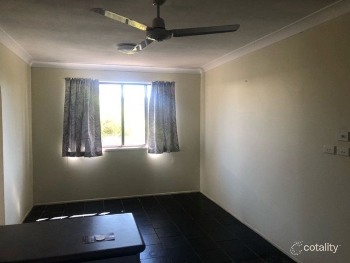 17 Danker St, Norman Gardens, QLD 4701