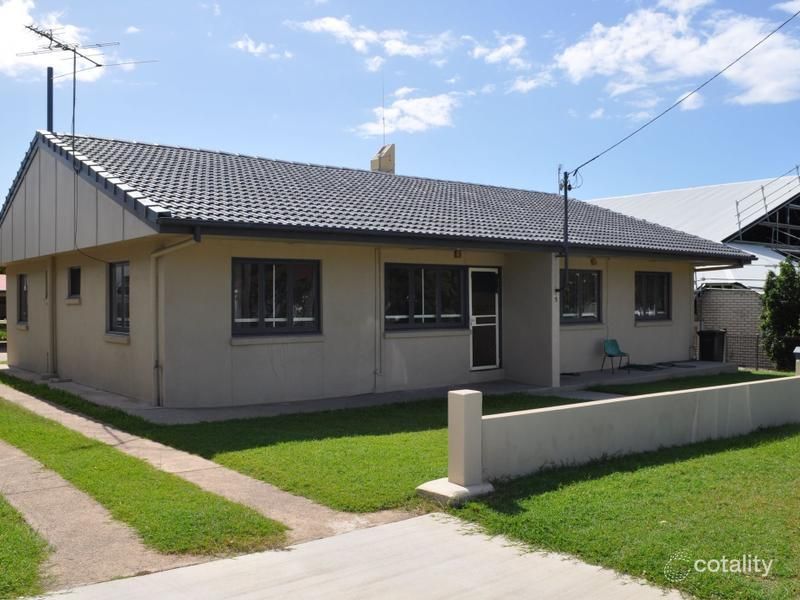 5 Charles St, West Gladstone, QLD 4680