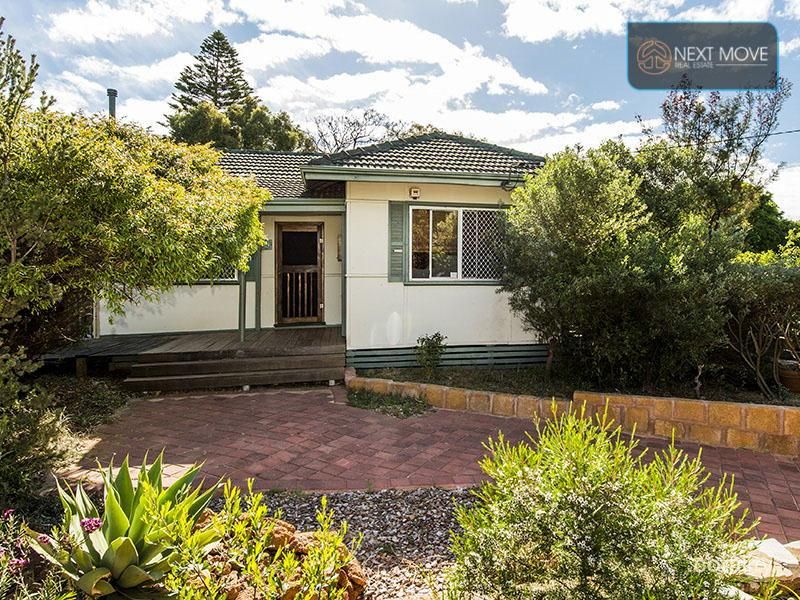 12 Ellison St, Willagee, WA 6156