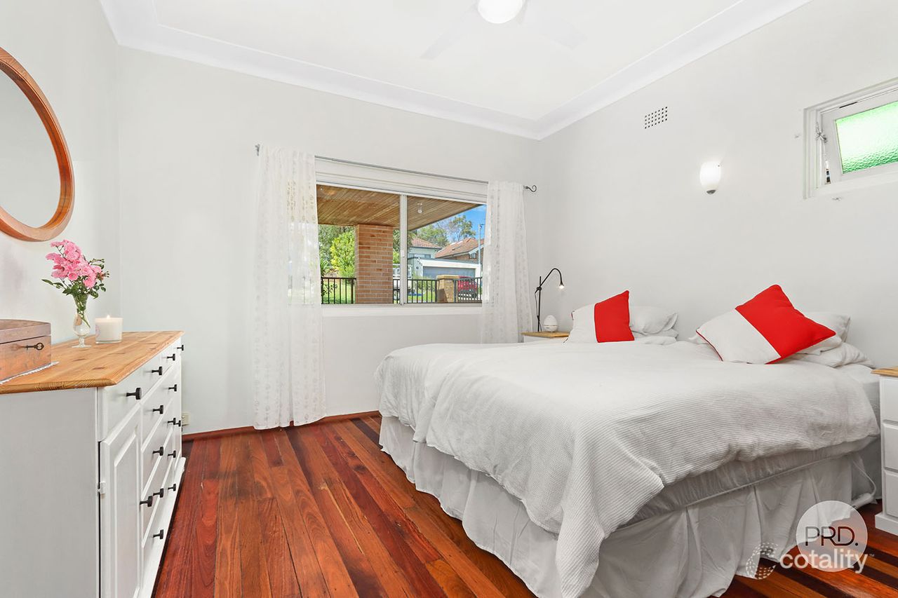 28 Glen Rd, Oatley, NSW 2223